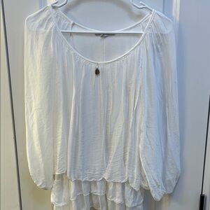 Tempo Paris white top